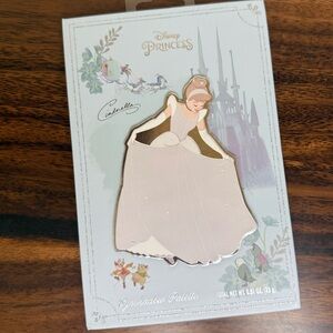 Disney Princess Cinderella 12 Pan Eyeshadow Palette NEW SEALED